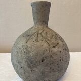 Round-bottomed vase in gray terracotta, La Borne