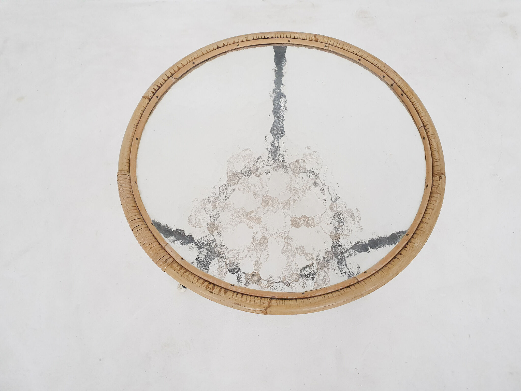 Rohe Noordwolde round glass and rattan side table, The Netherlands 1950's