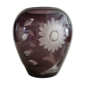 Vase olive en verre taillé
