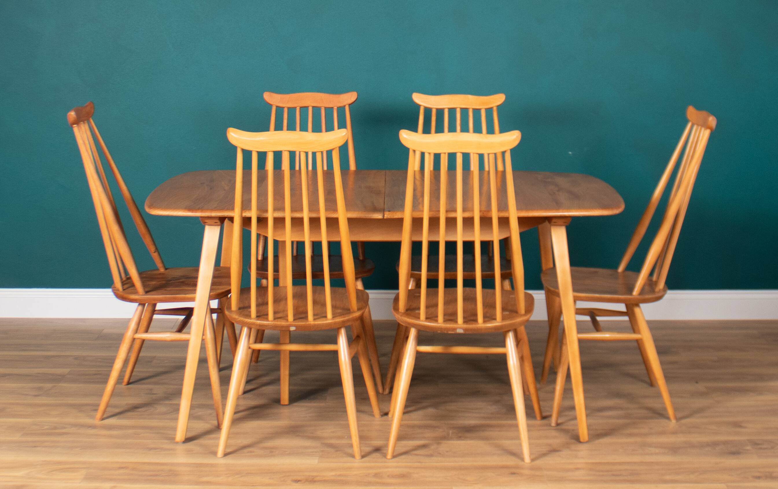 Table de salle à manger rétro en orme blond modèle 444, grande planche et 8 chaises de salle à manger d'orfèvre