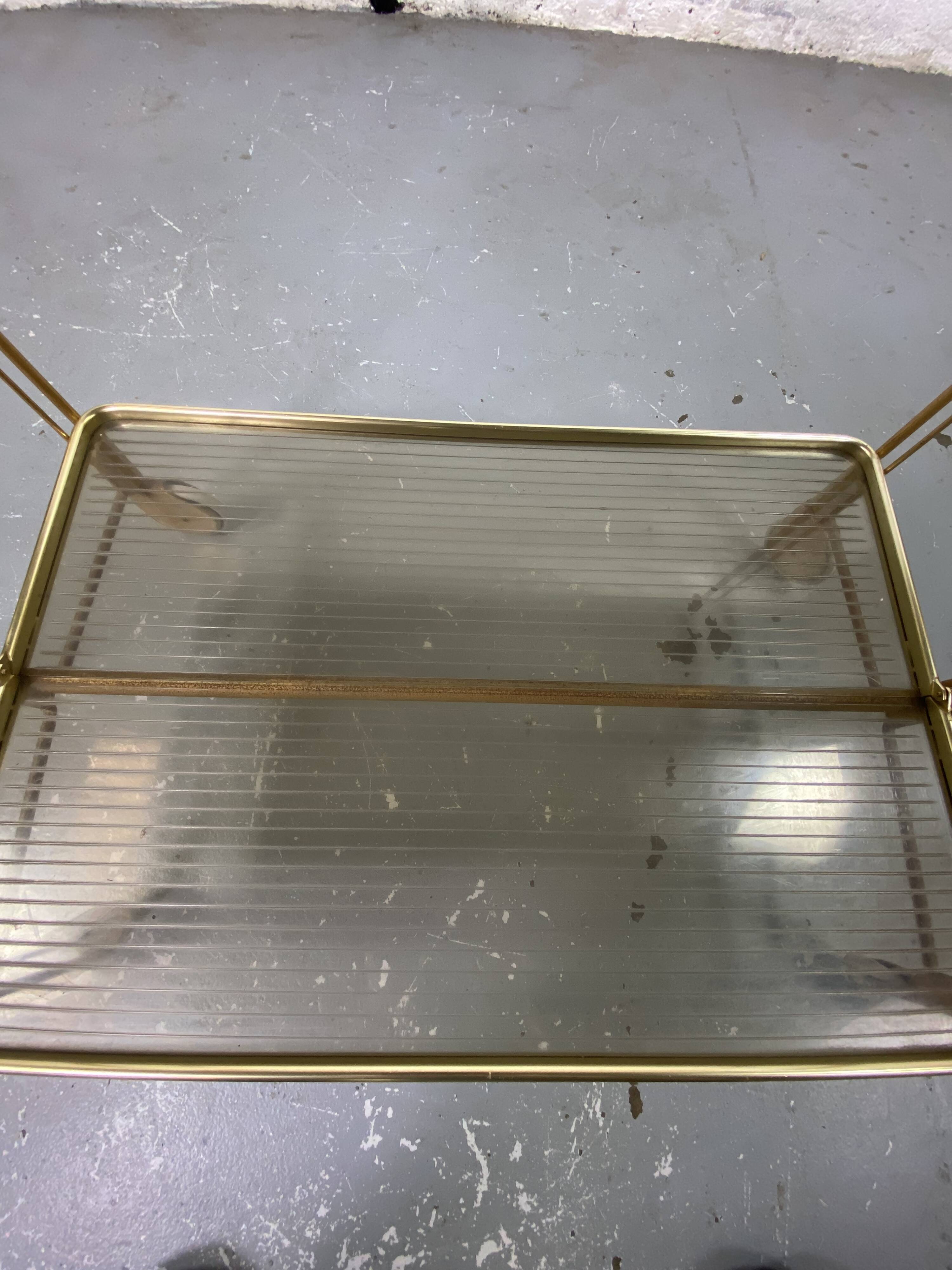 Vintage rolling golden folding service