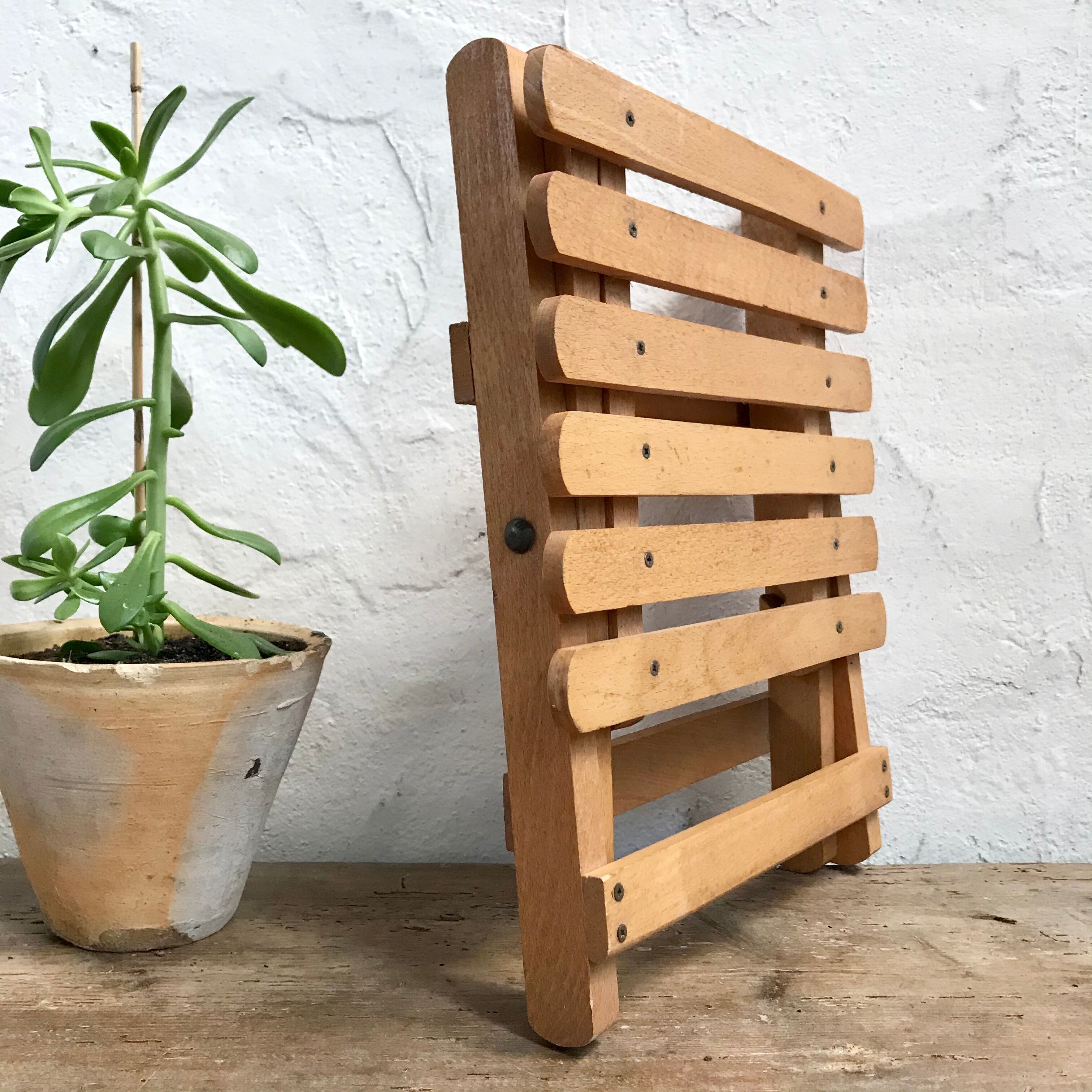 Children's folding stool