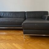 Black leather corner sofa – IKEA KRAMFORS – timeless design