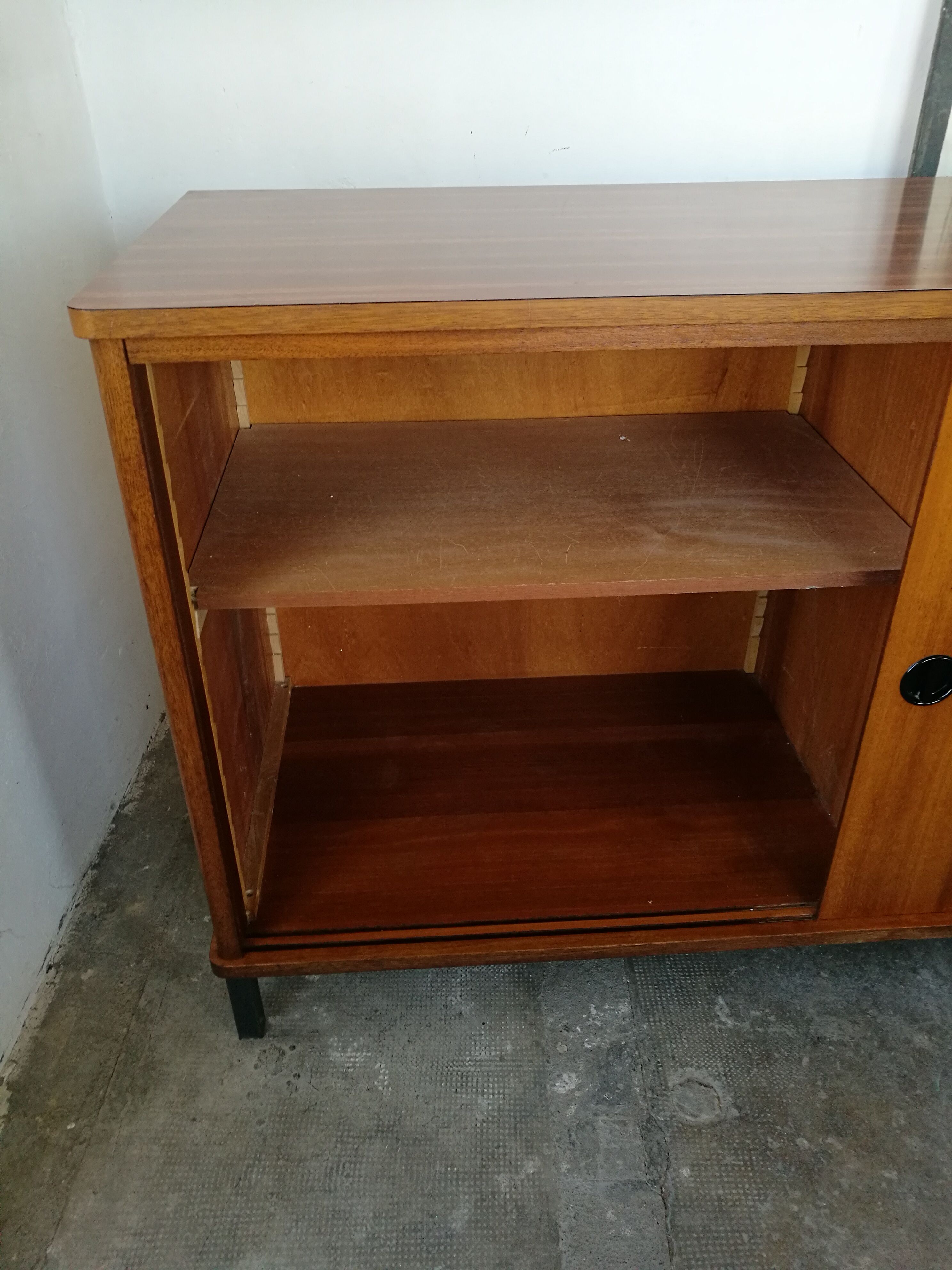 Vintage row sliding doors