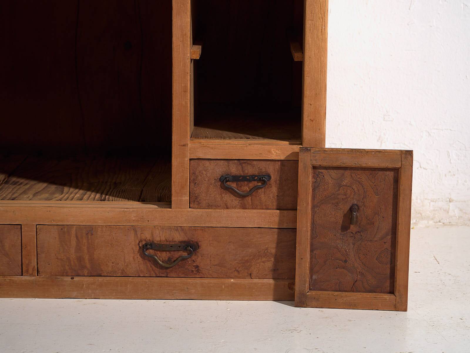 Old Japanese wardrobe (c.1912-1970) #47
