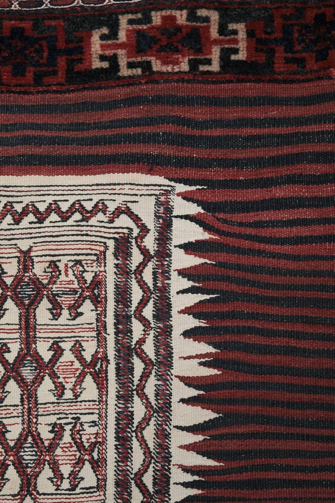 Vintage handmade Turkish rug 95x235 cm