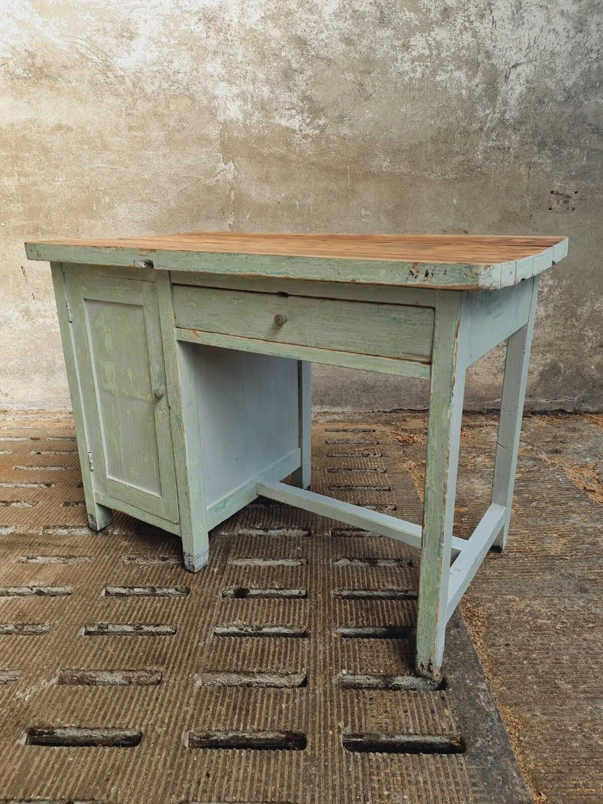 Vintage desk work table