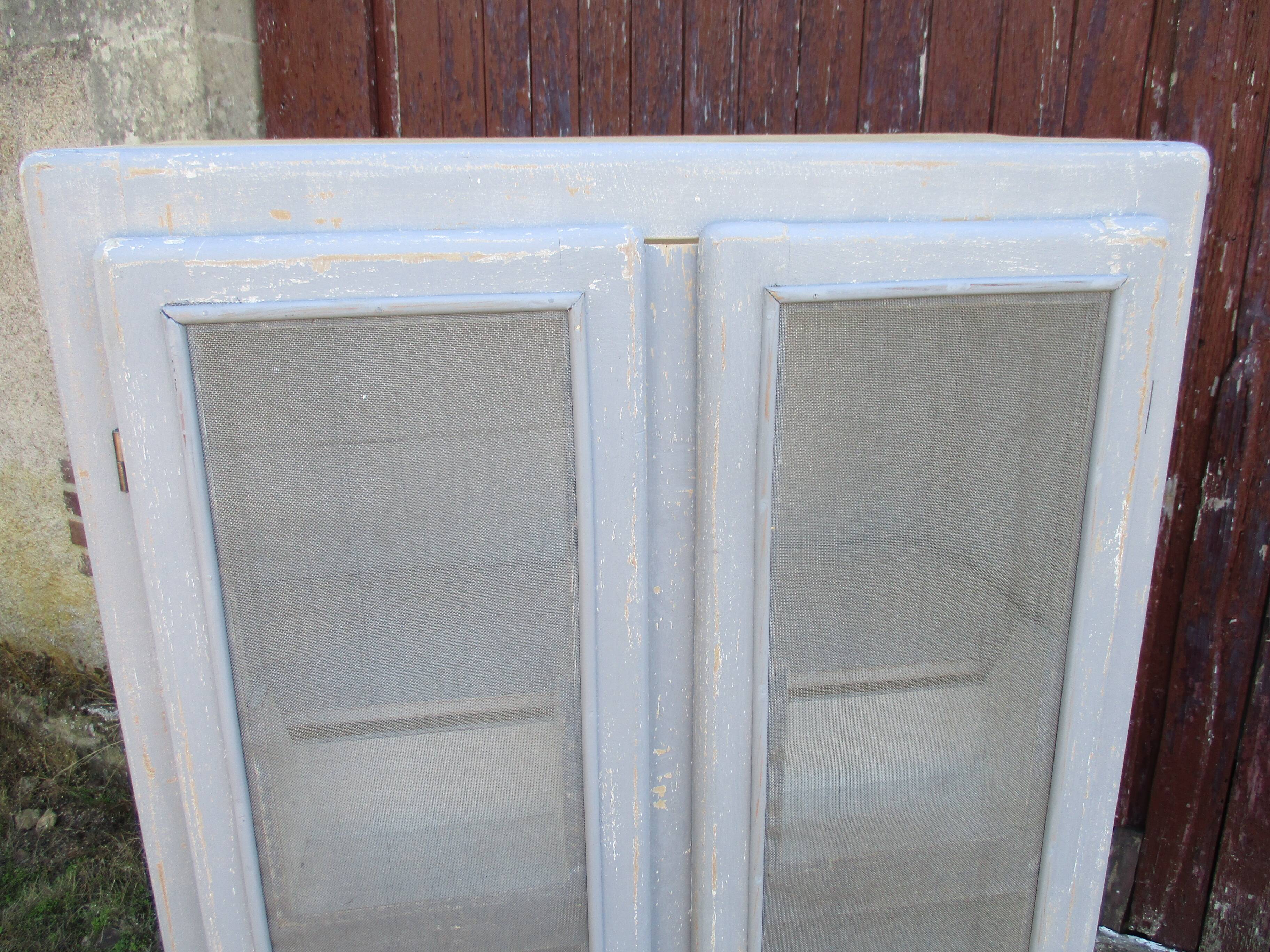 50s kitchen cabinet transformed with a patina makeover