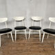 Série de 4 chaises scandinave blanche et noir  Ingrid de Stella 1960.
