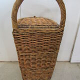 Basket woven wicker, trolley on wheels
