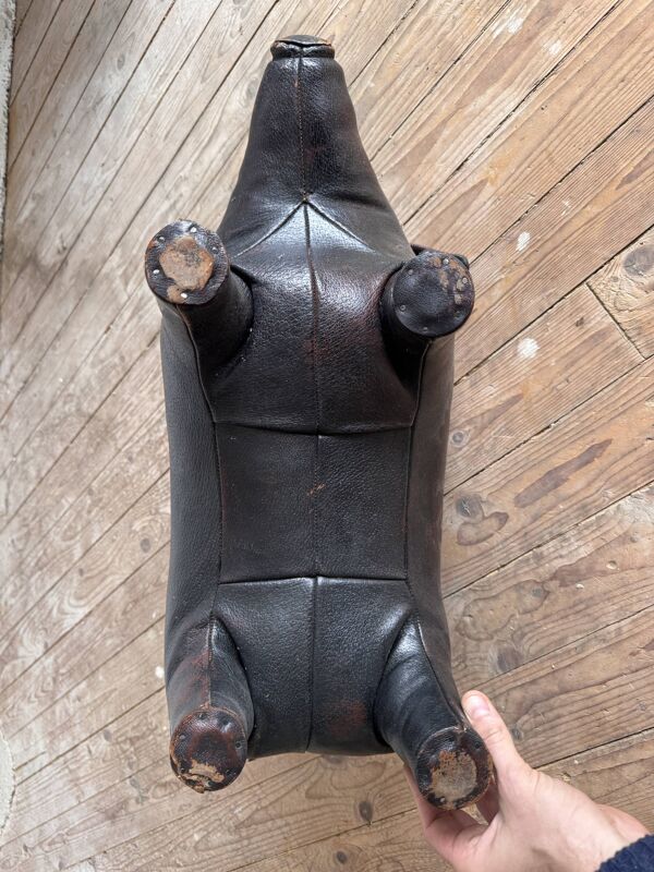 Ottoman repose-pied cochon en cuir par Dimitri Omersa, Royaume-Uni 1960s