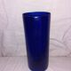 Vase en verre bleu