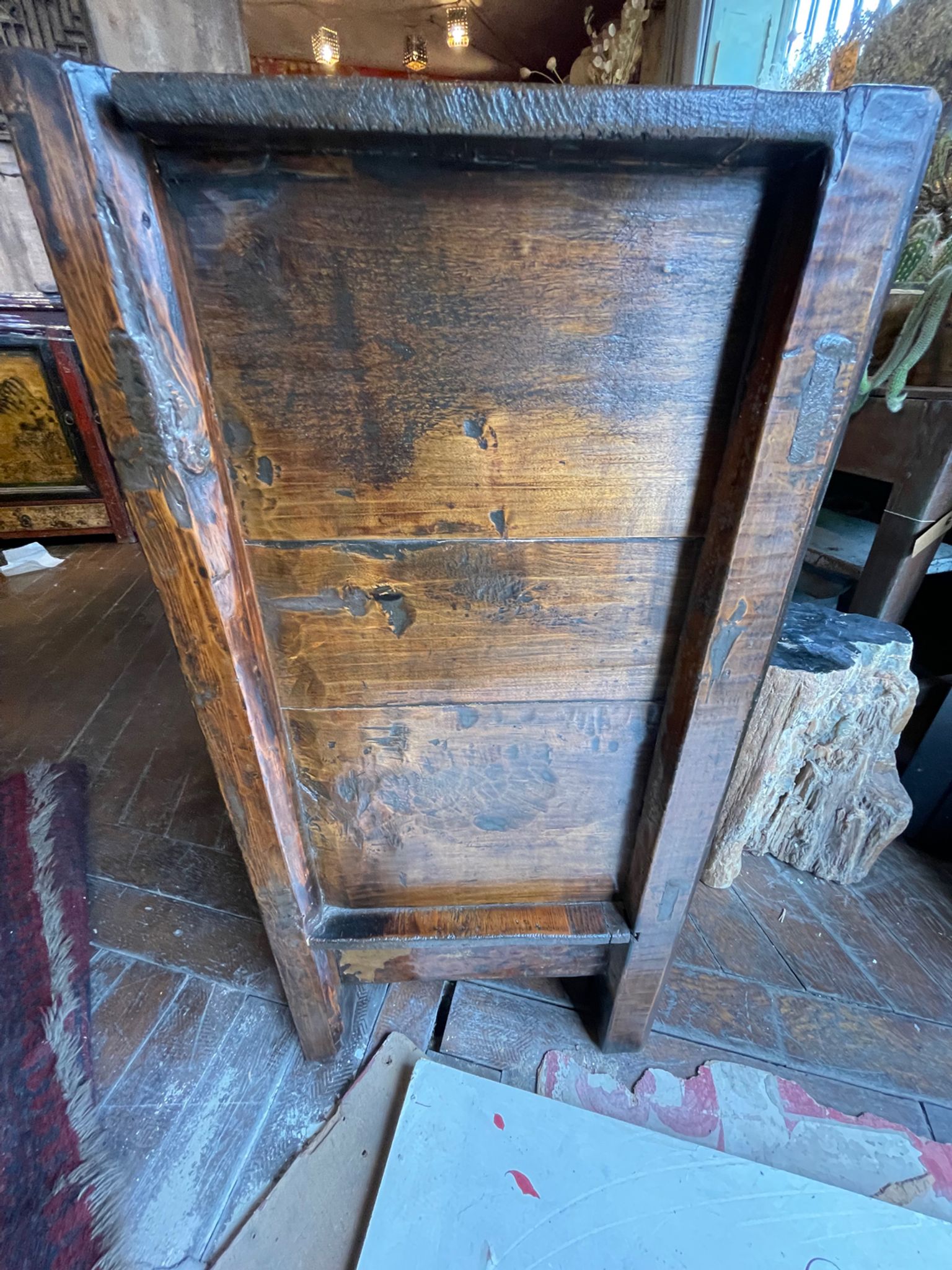 Antique Chinese sideboard 3 doors + 3 drawers