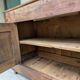 Buffet bas en bois massif sur roulettes – style industriel & campagne