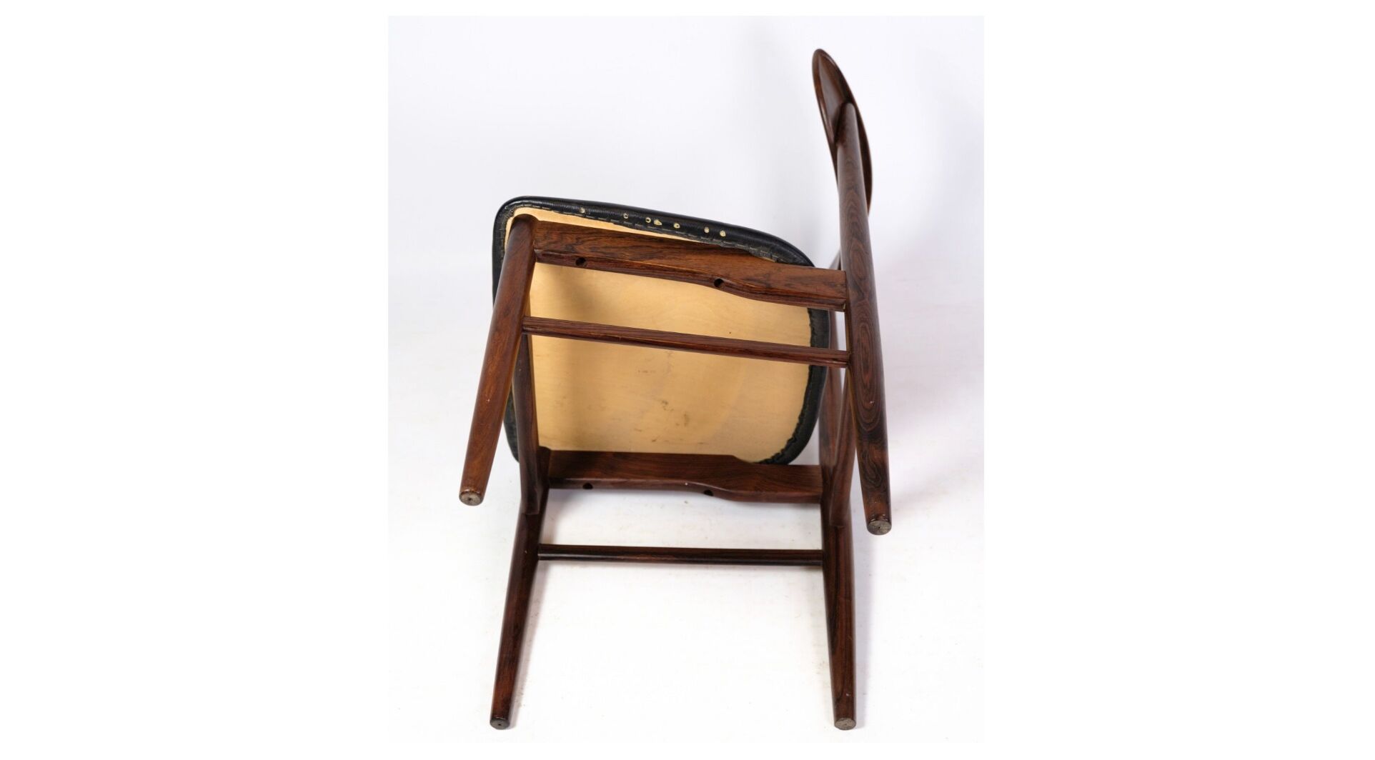 Set of Six Dining Table Chairs of Danish Design in Rosewood with Black Leather