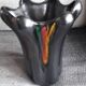 Vase vintage très original signé