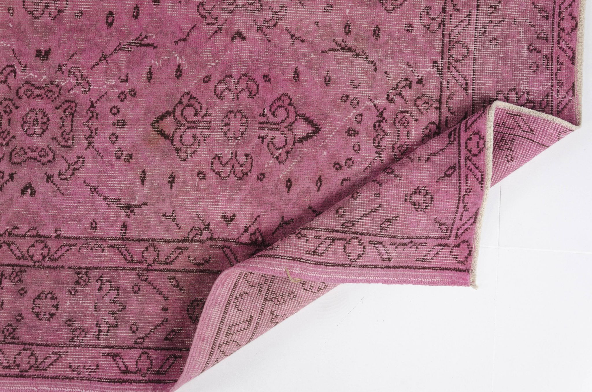Tapis vintage anatolien rose sku 2536
