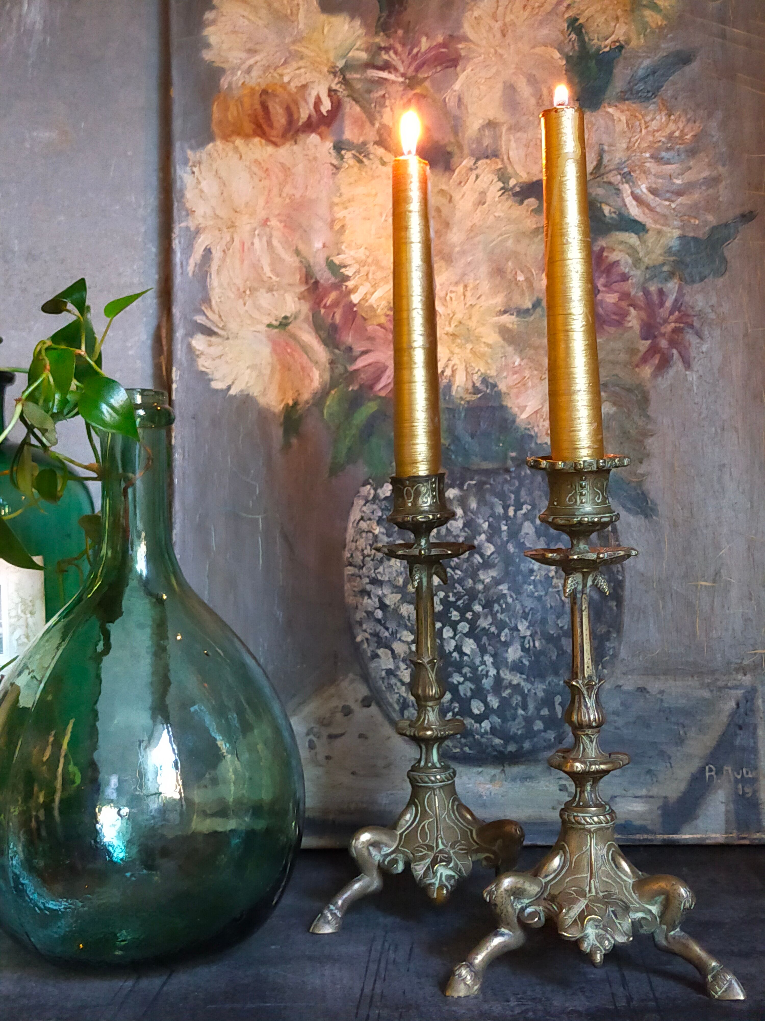 Candle holder in gilded bronze tripod XIXth century