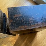 2 Chinese cabinets (a set of 2)