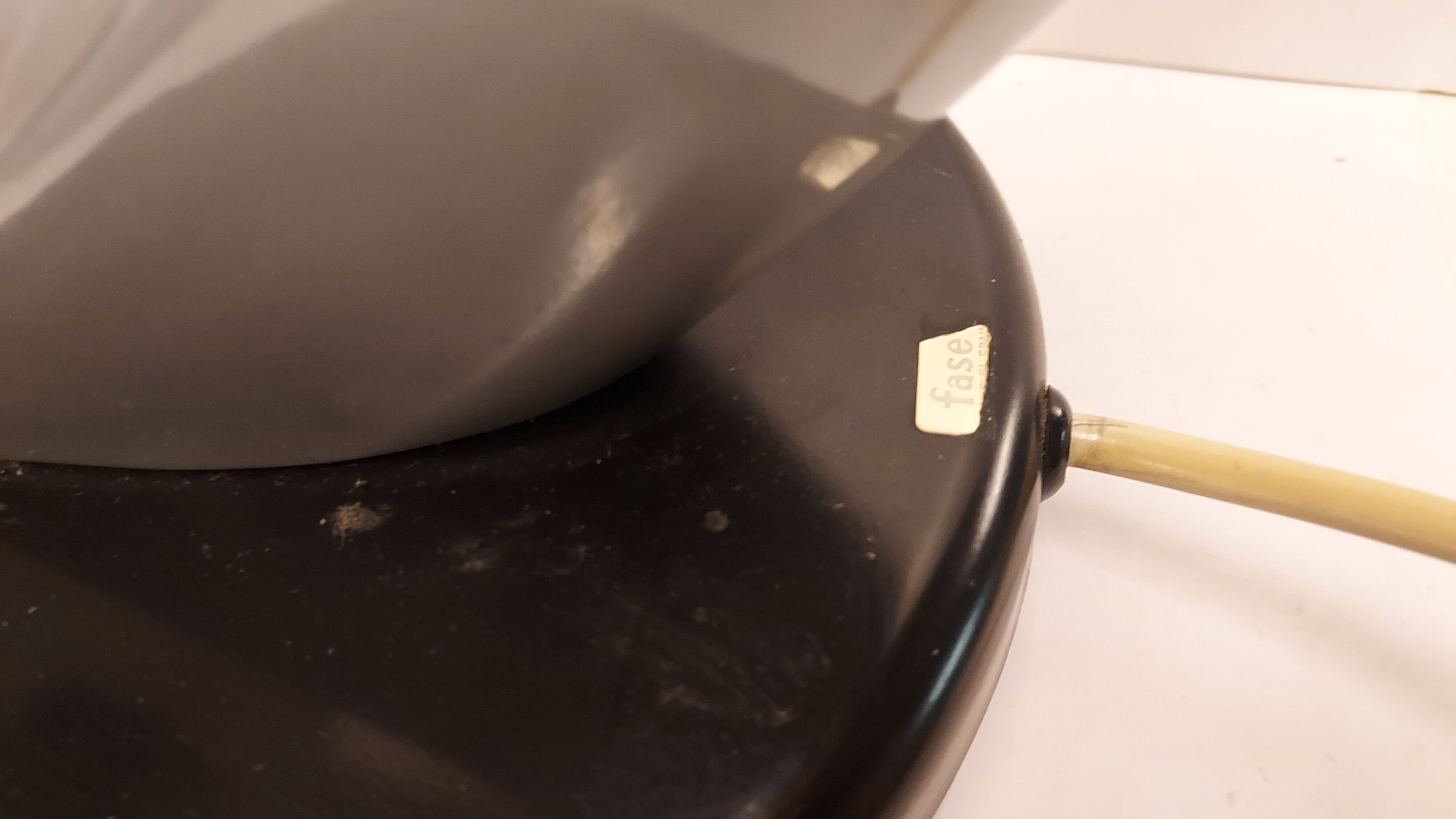 Fase Boomerang Desk Light