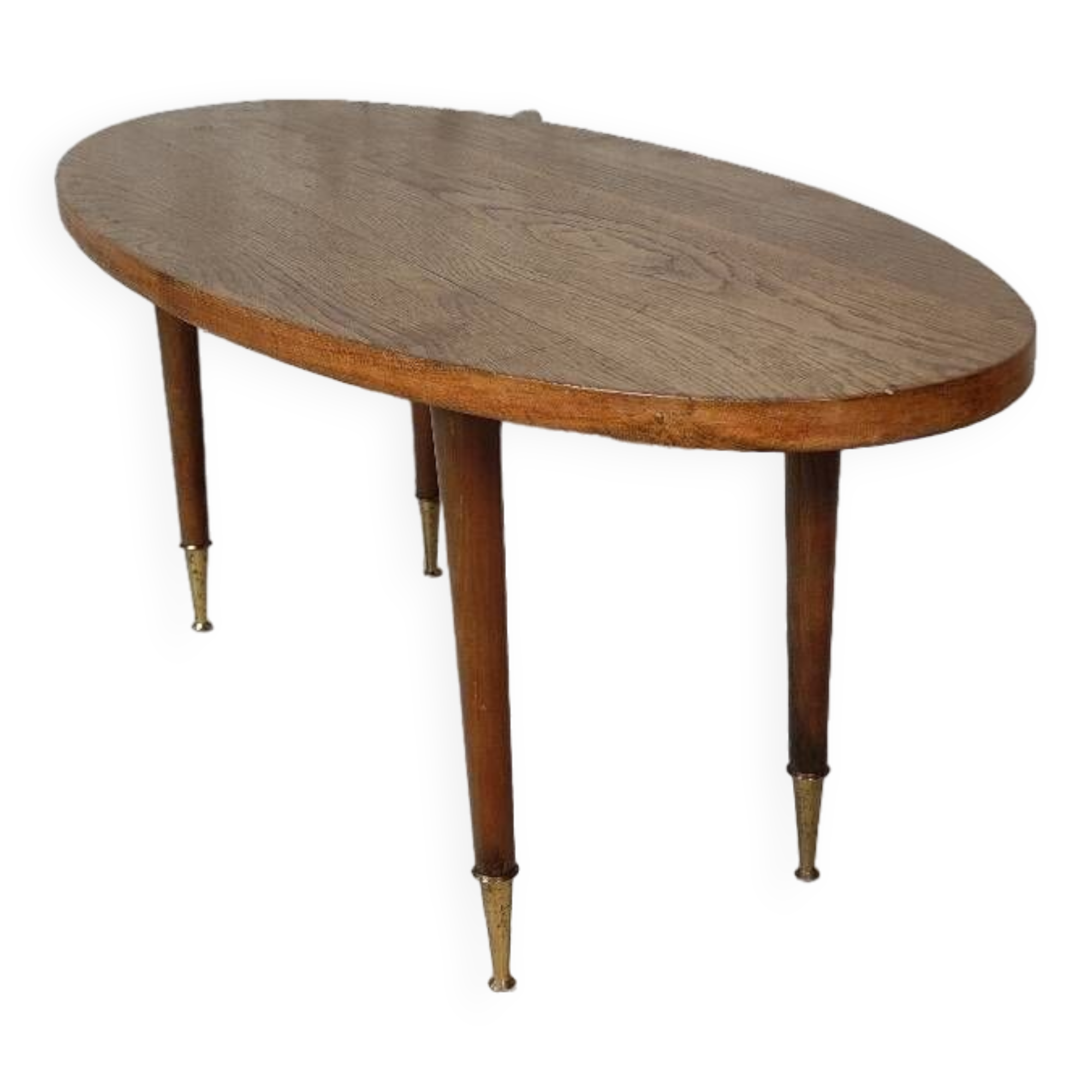 Oval coffee table