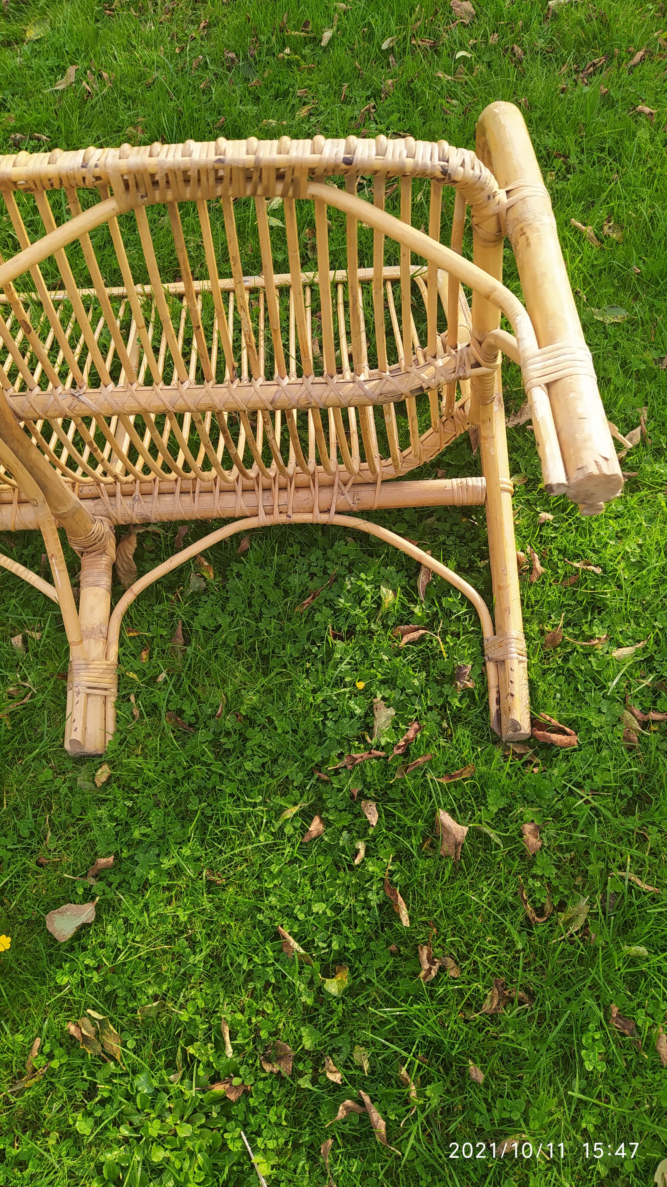 Vintage rattan basket bench