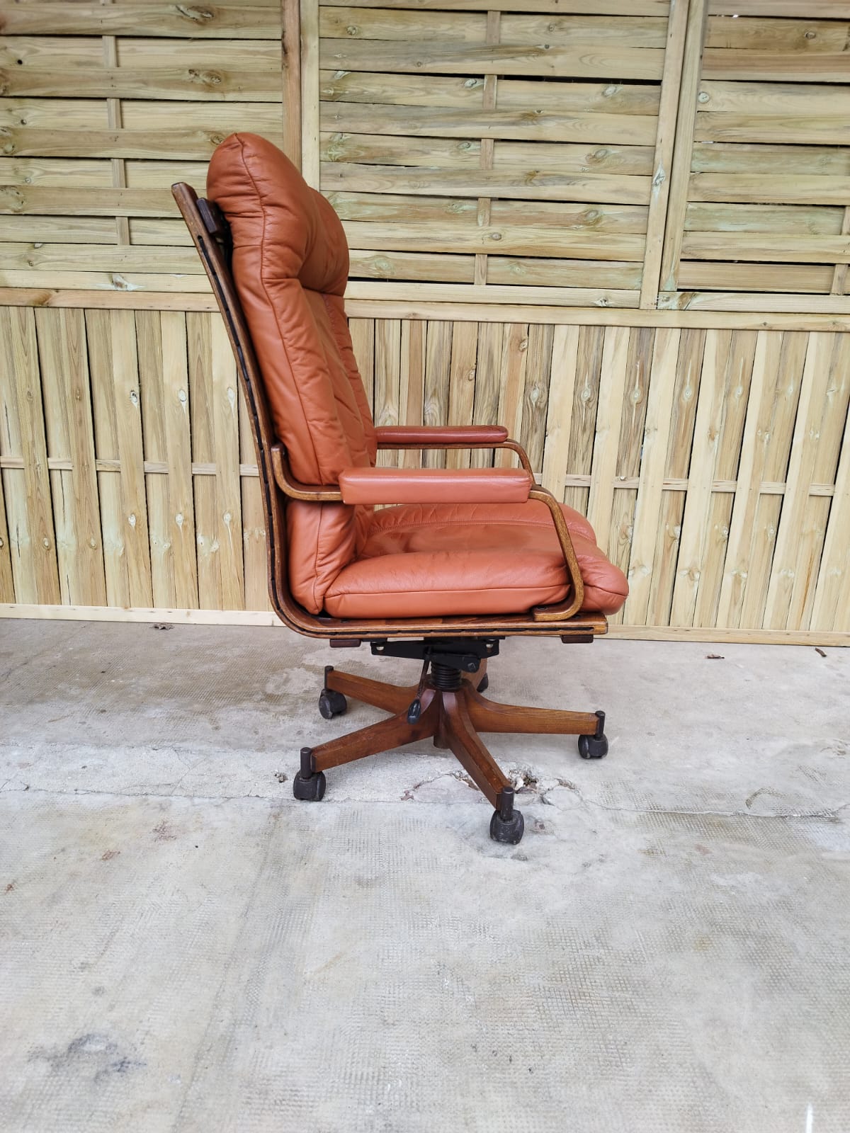 Vintage scandinavian armchair co.fe.mo - italy 1970