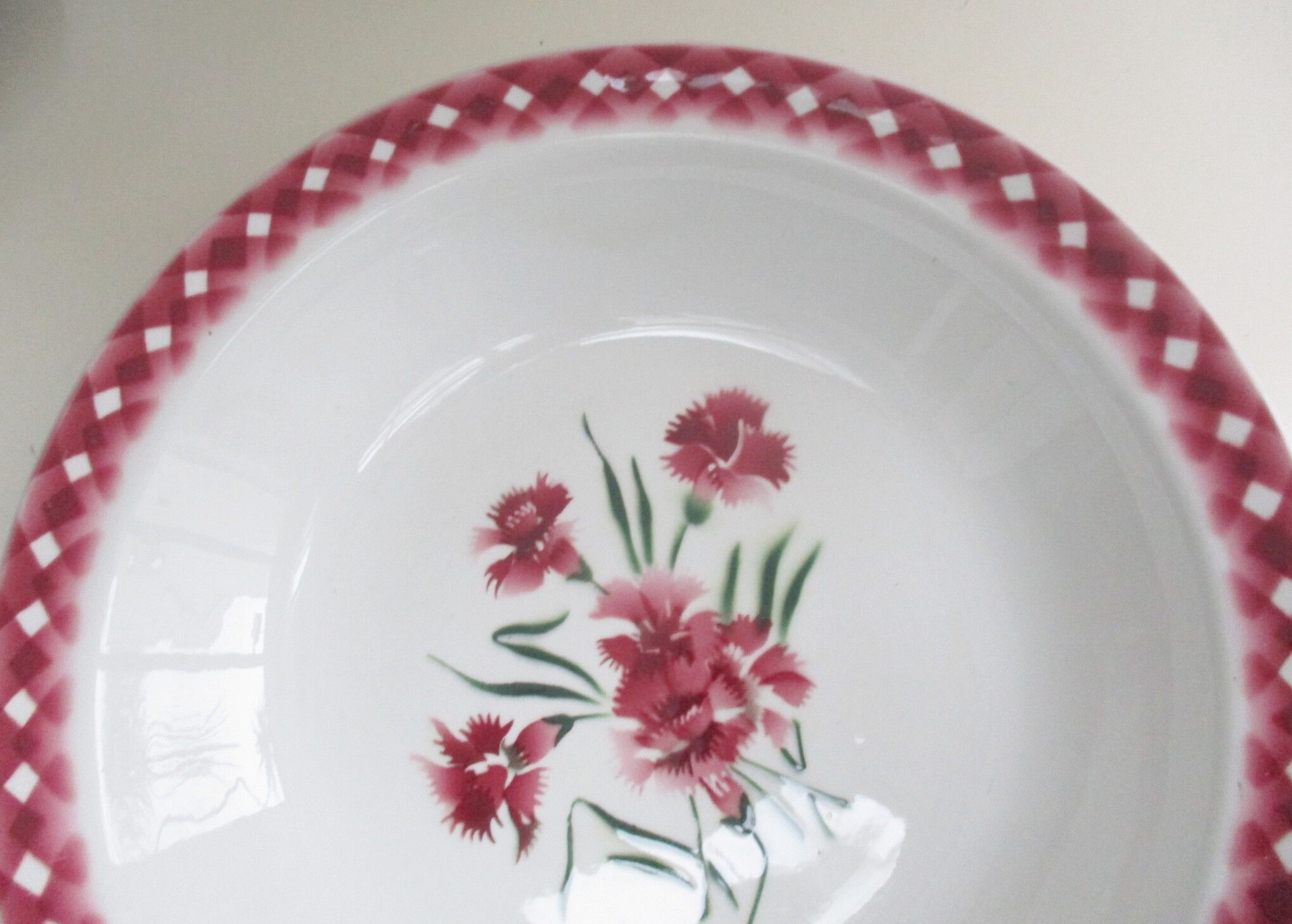 Round dish Sarreguemines Digoin model mignardise