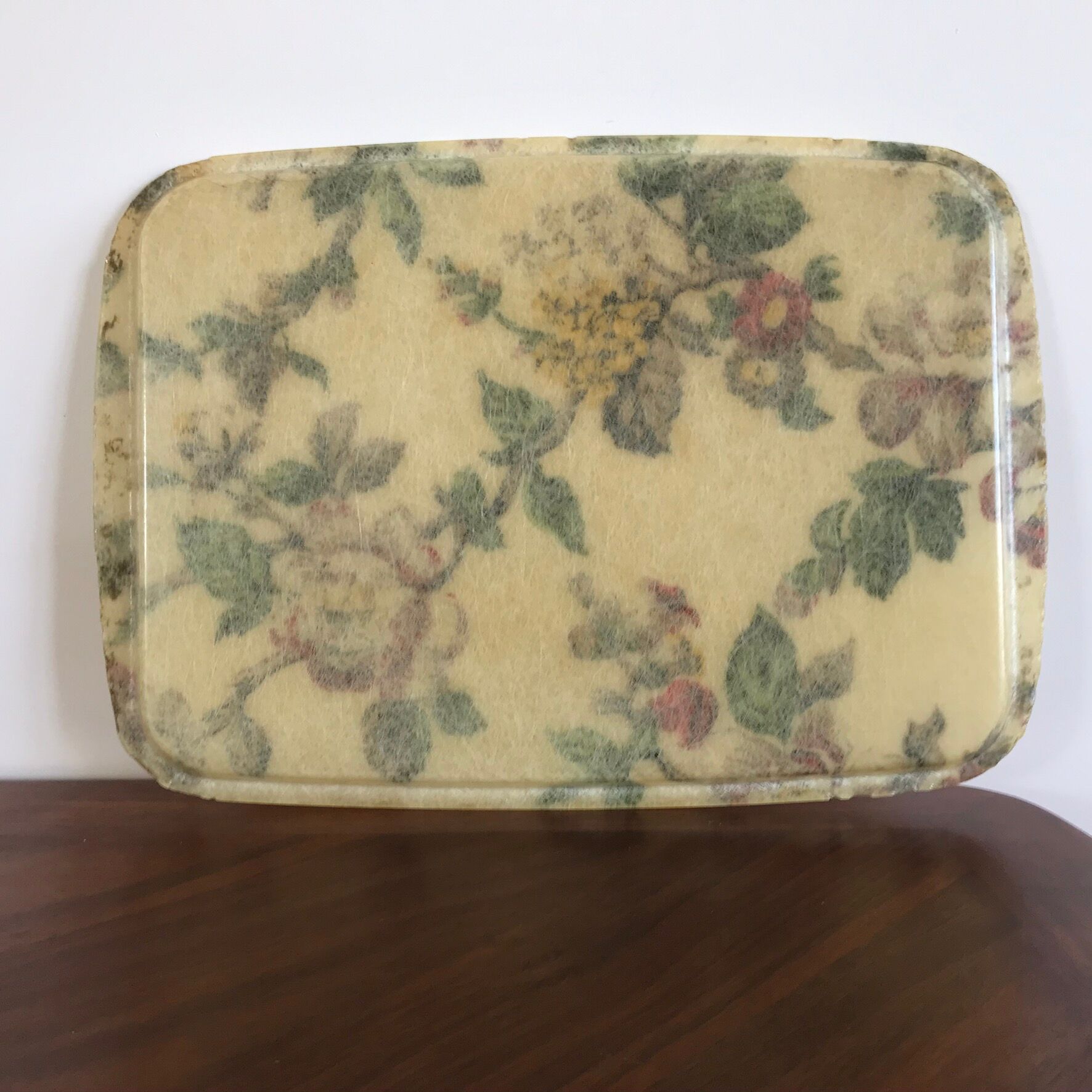 Vintage fiberglass floral pattern