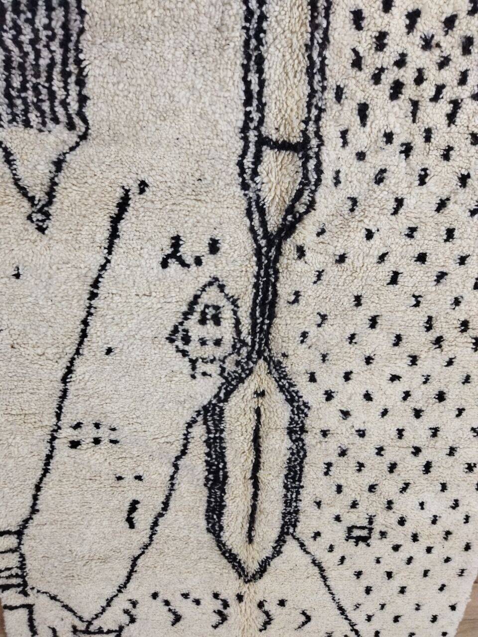 Handmade wool Berber rug 245 x 148 cm
