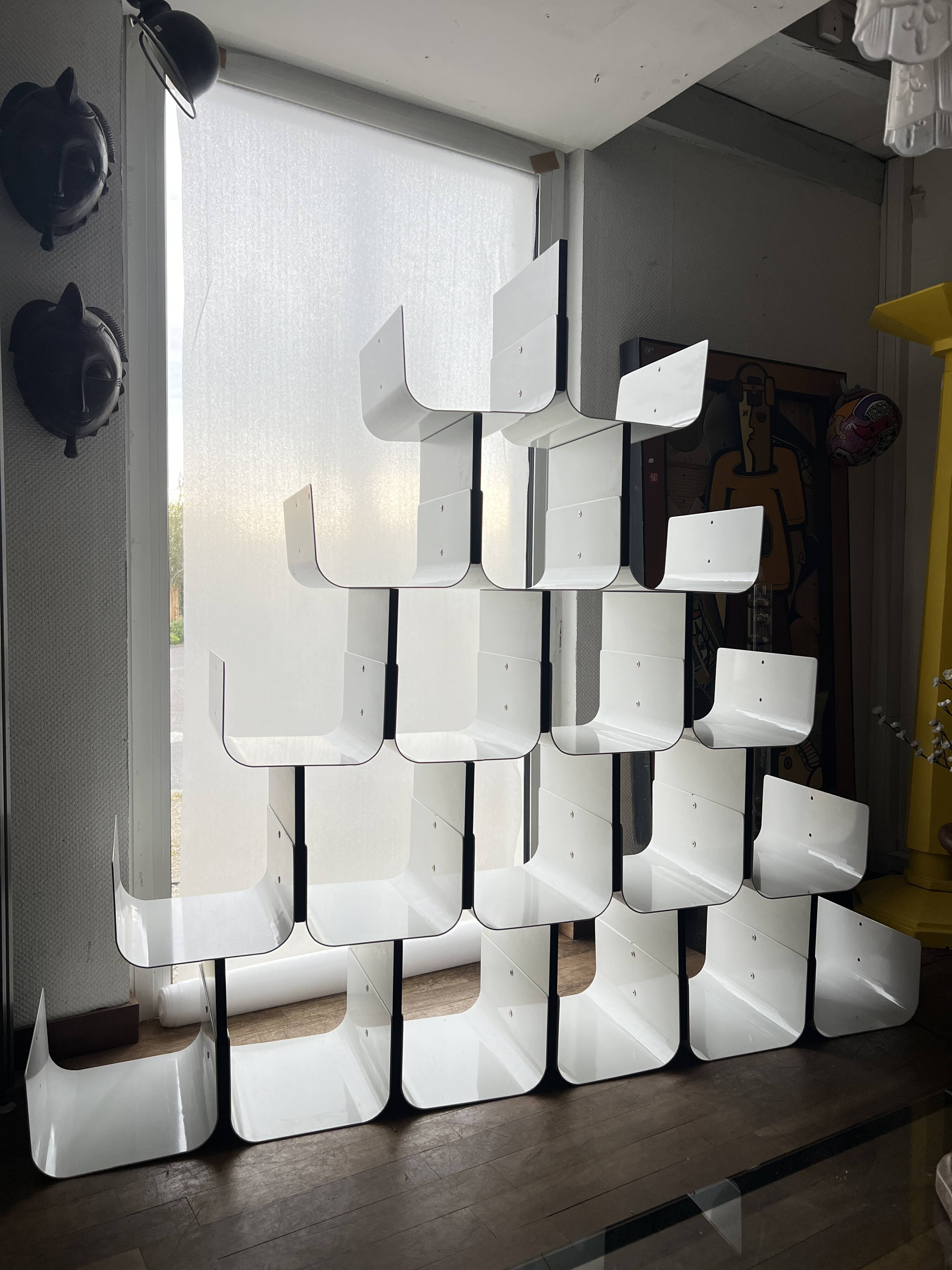 Étagère modulable style “Élysée” de Pierre Paulin