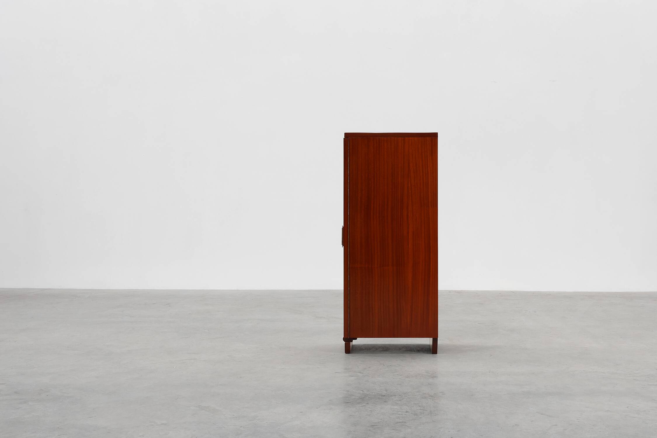 Unique Art Deco cabinet with veneer wood inlay, France 1920s