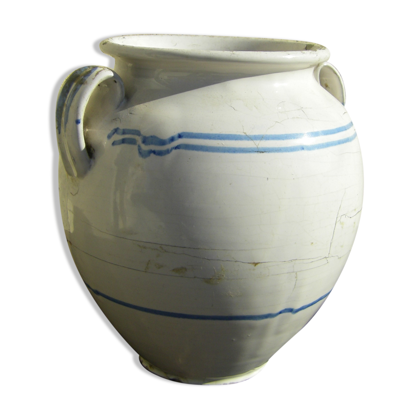 Ceramic pot