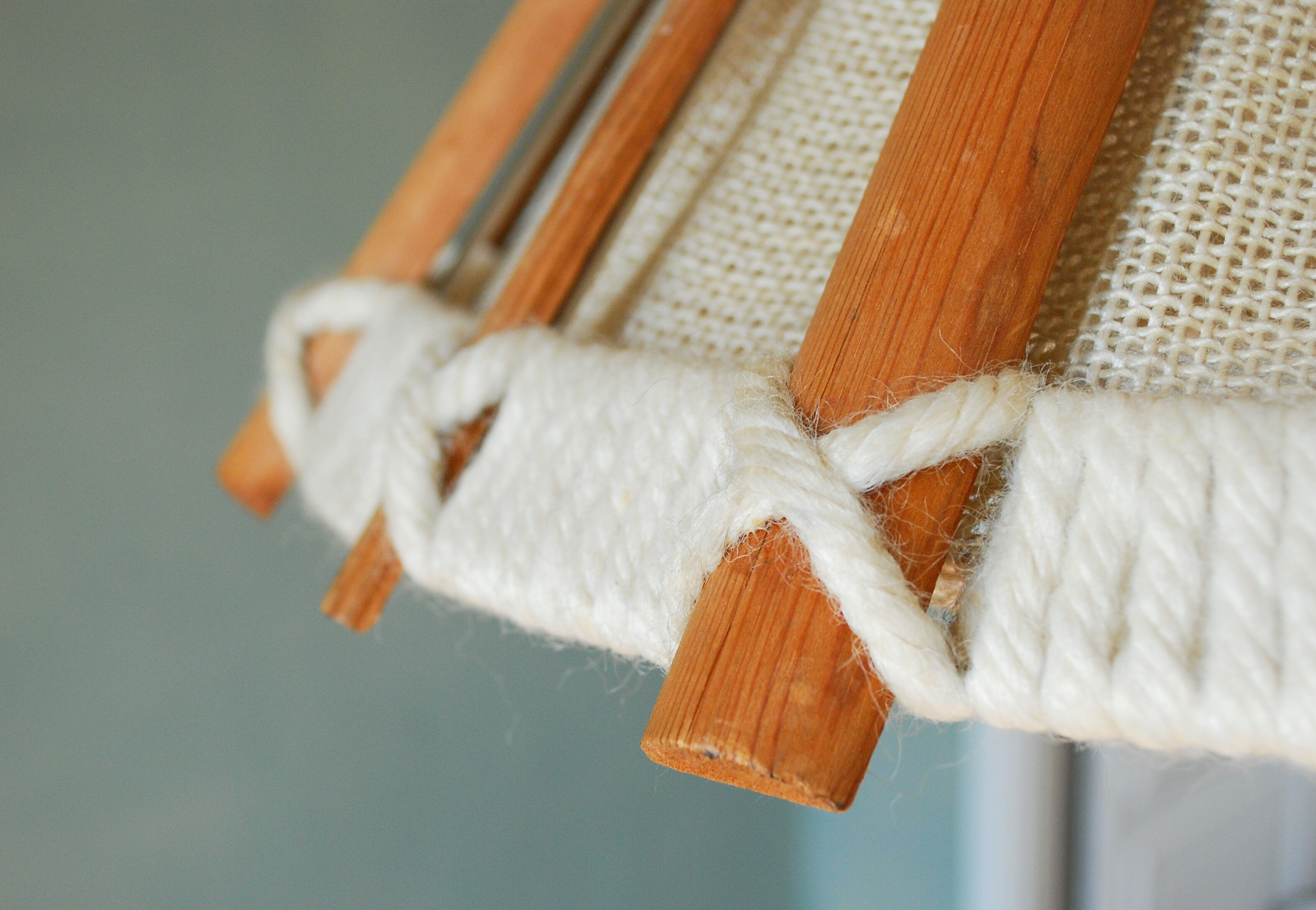 Vintage suspension wood, linen and wool