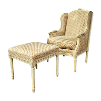 Armchair bergere and its footrest in lacquered wood
