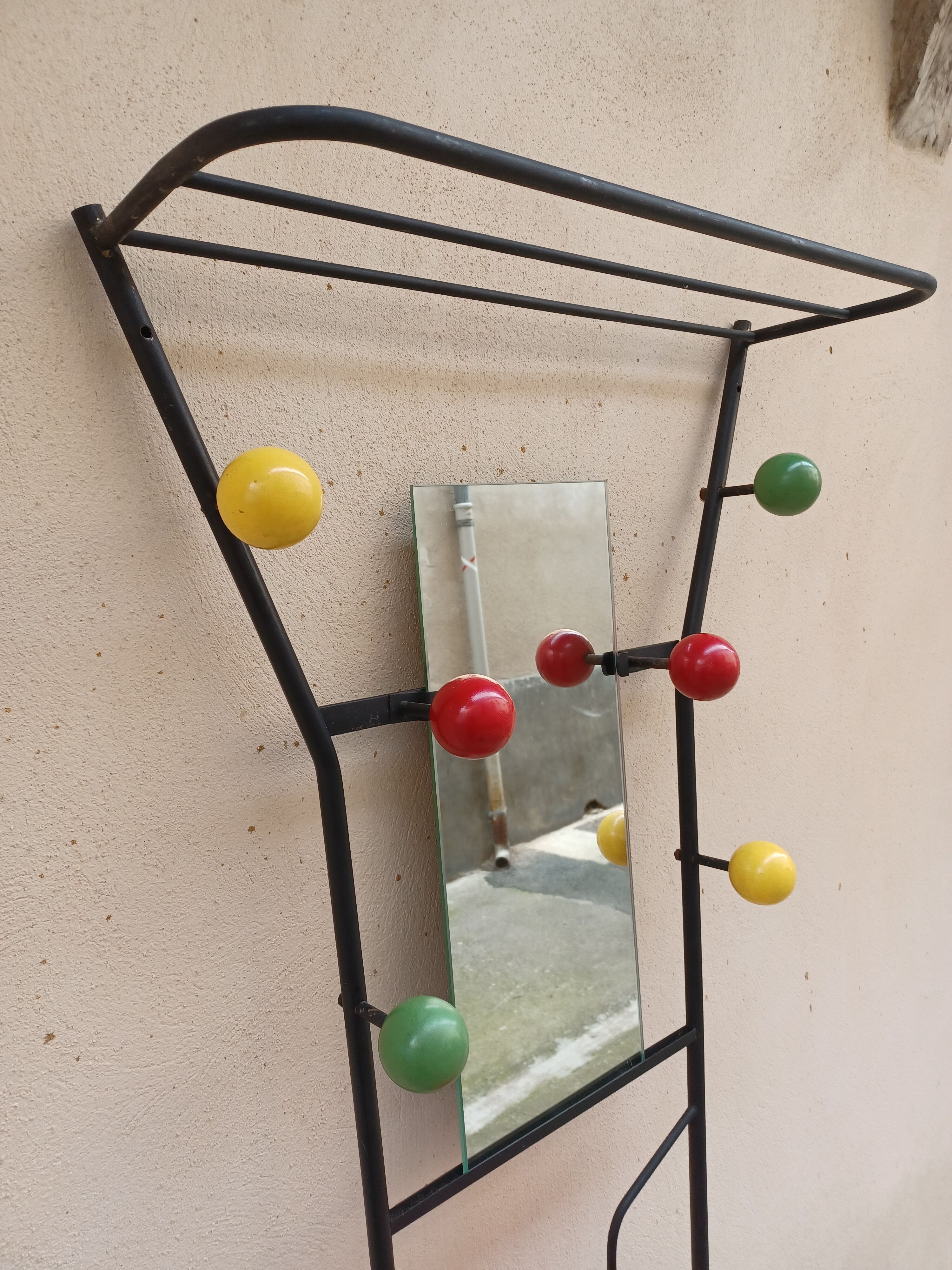 Cloakroom, vintage 50's