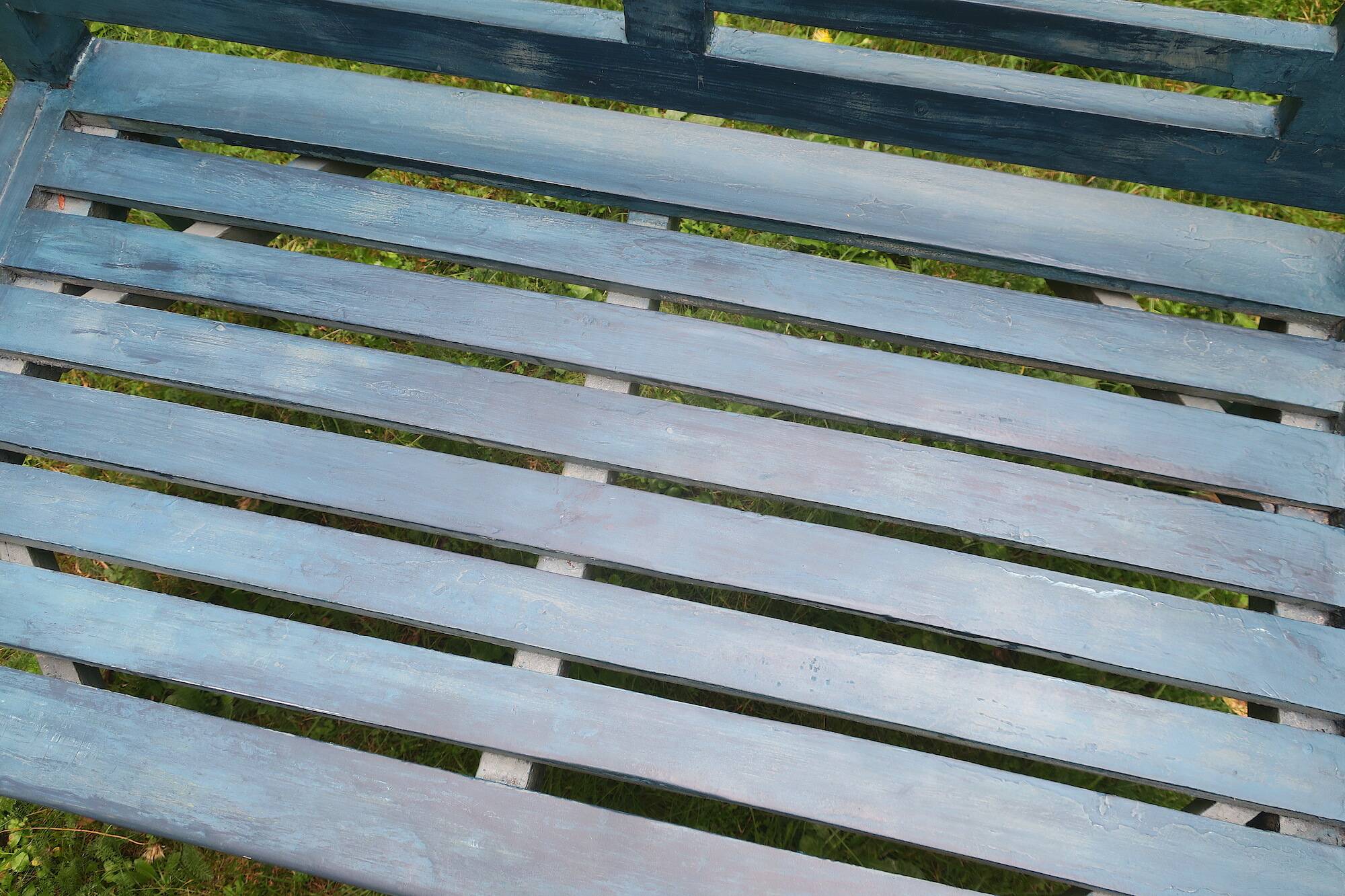 Mid century distressed painted garden bench