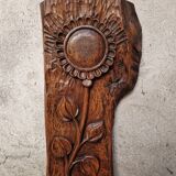 Carved wood flowers 1975