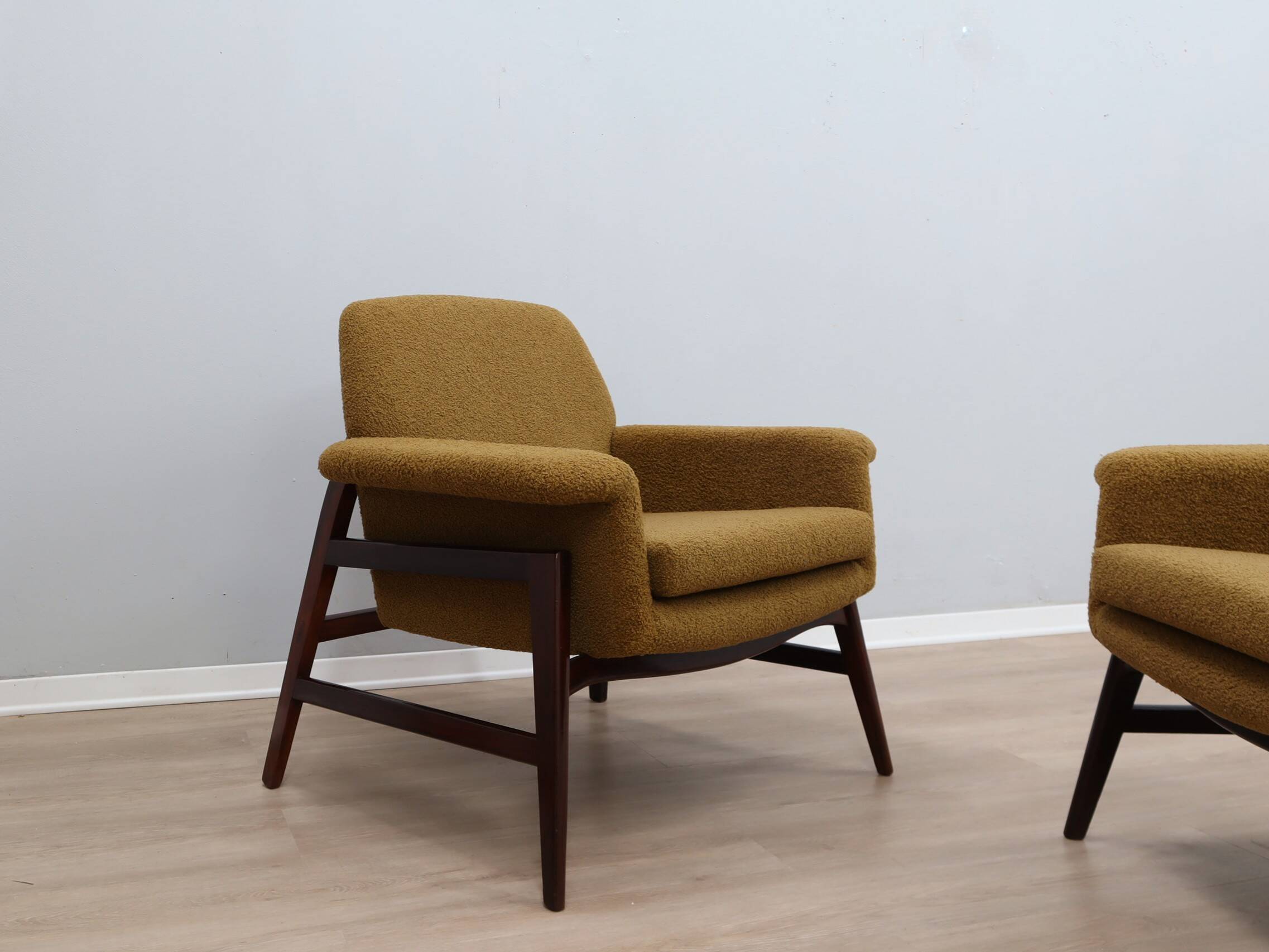 Mid century armchairs Gianfranco Frattini style 1950s