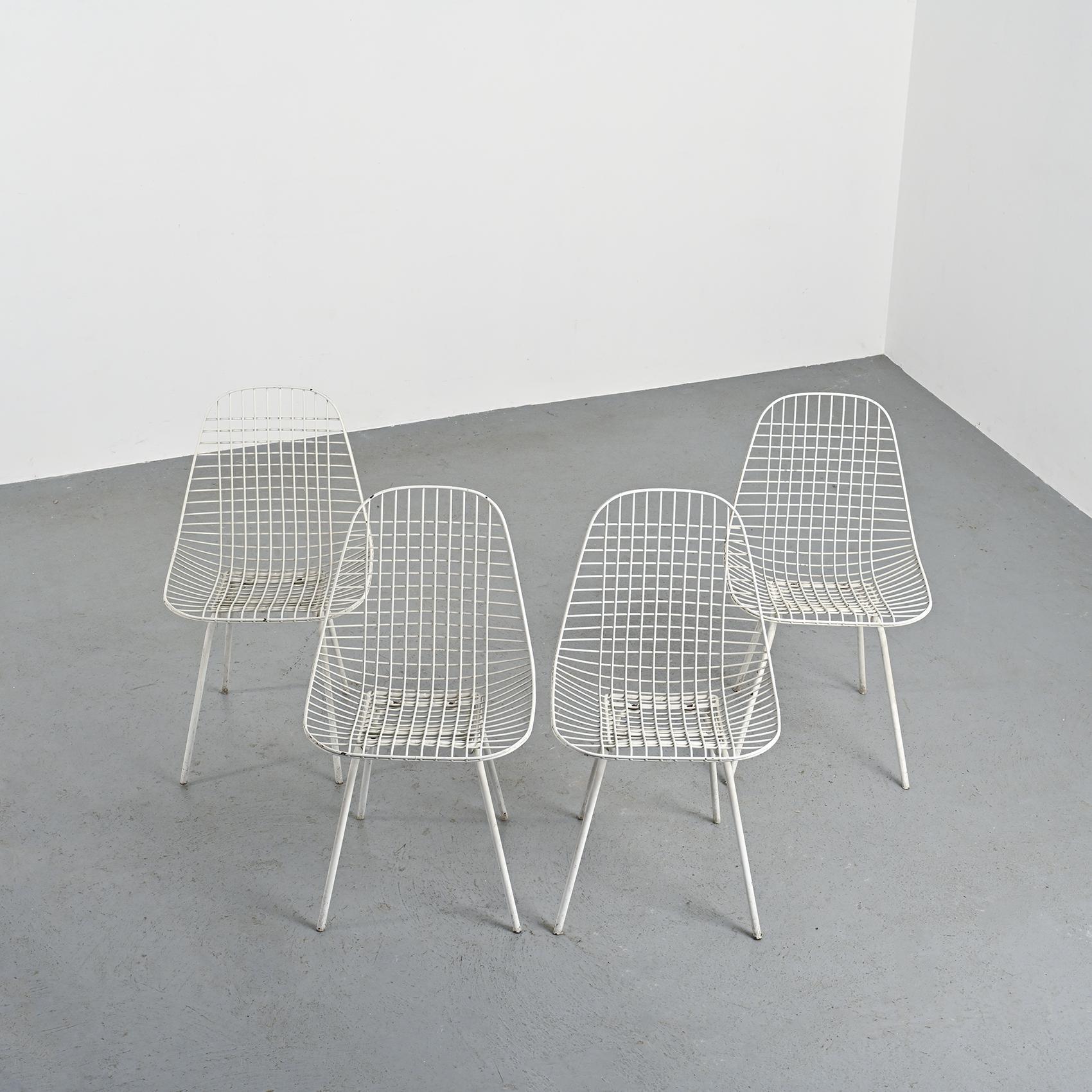 Set of 4 "Bikini" chairs by Charles & Ray Eames for Herman Miller, 1951