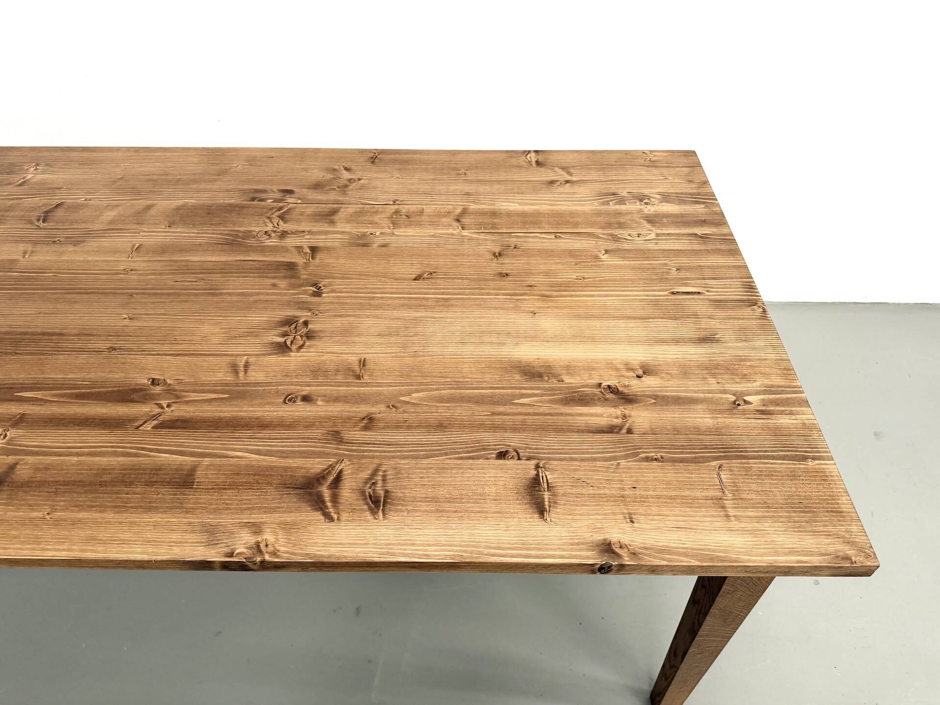 Farm table with tapered legs, L 260 cm
