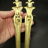 Pair of wall lamps with Louis XVI style flowers