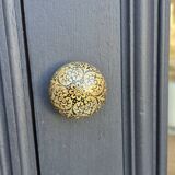 Glass-fronted dresser