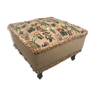 Pouf Napoléon III trimmed with a tapestry to the point