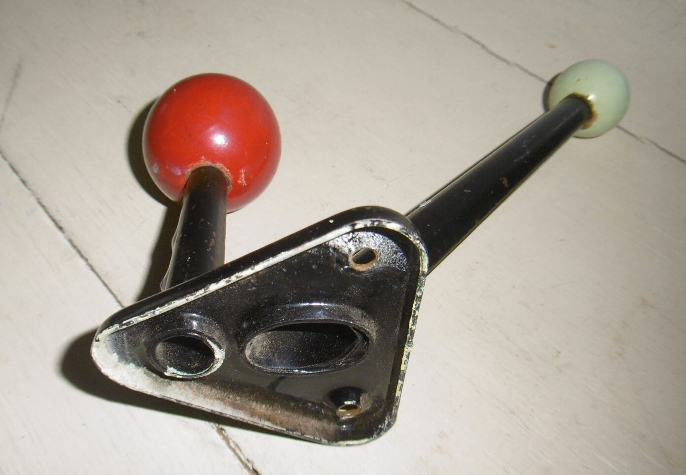 Vintage coat rack - double balls with wooden balls