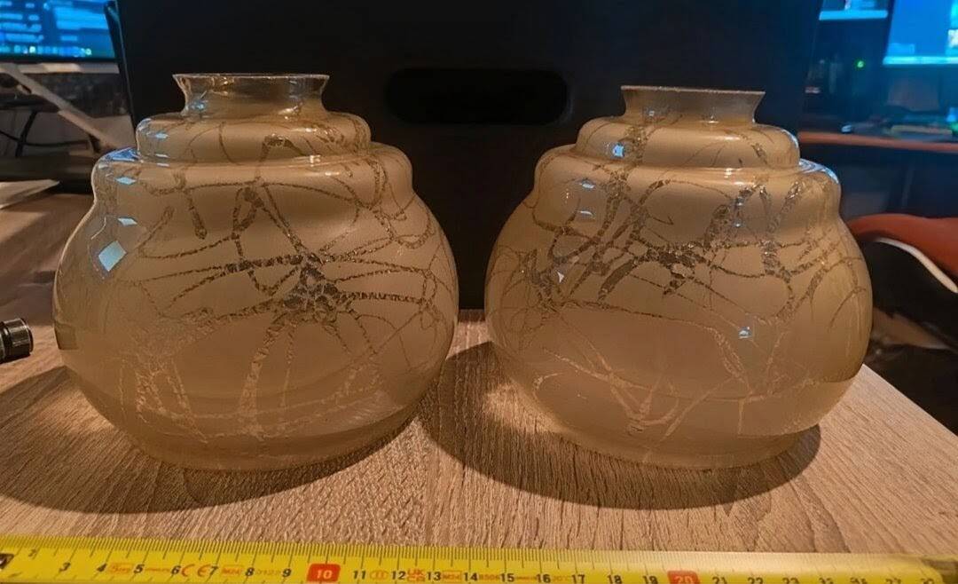 Pair of Art Deco lamp globes (circa 1930) made of blown glass.