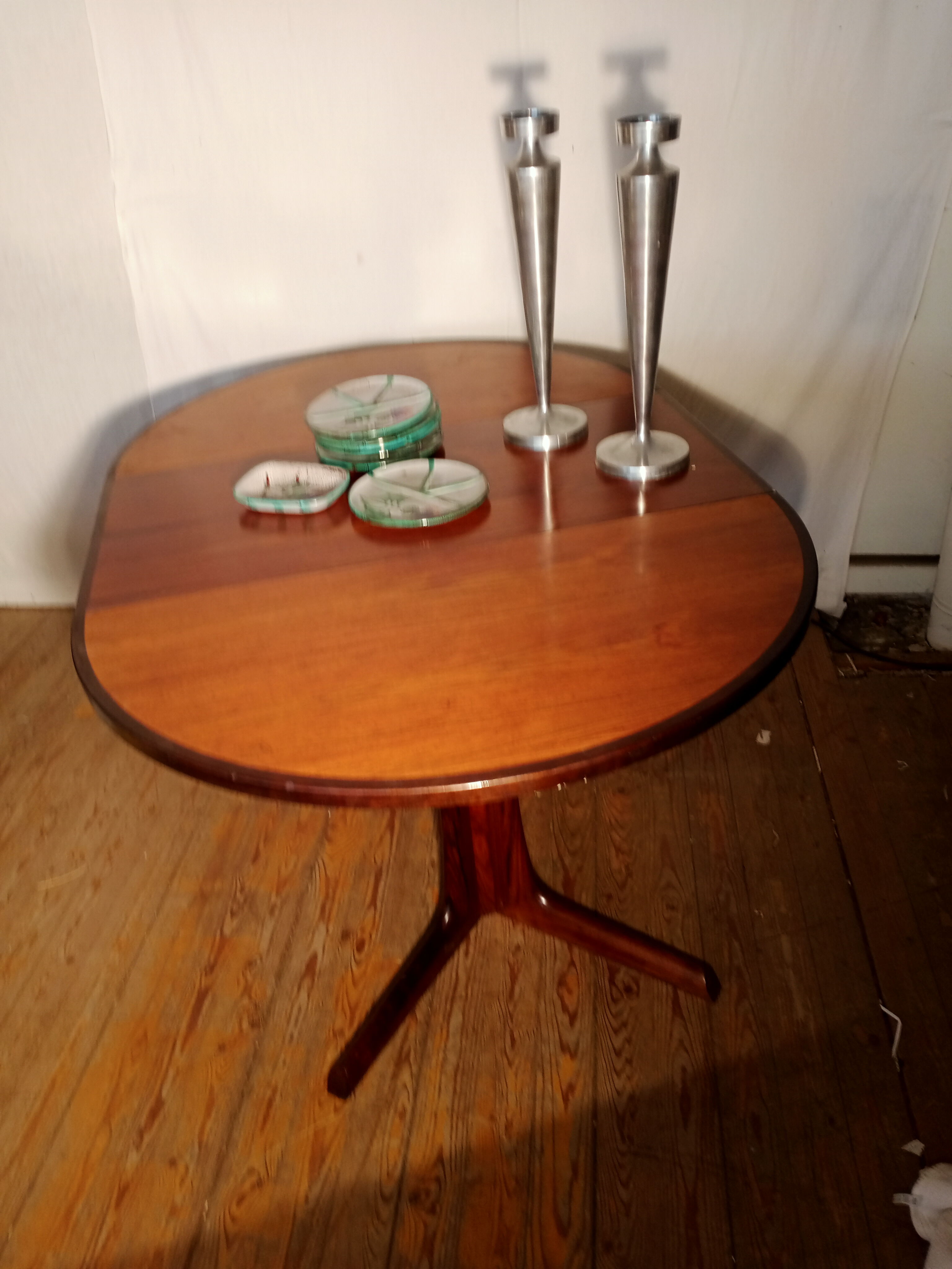 Table à manger en teck Gudme