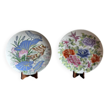 Pair of plates from Jingdezhen, China, early 20th century.