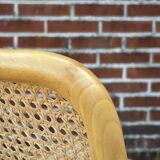 Cesca chair B64 with armrests by Marcel Breuer Design