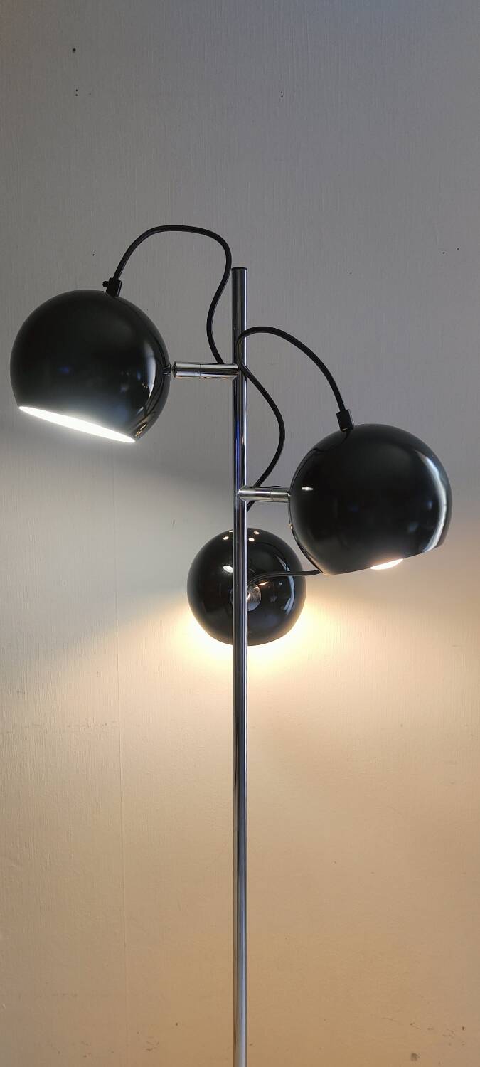 Eye ball floor lamp 1970